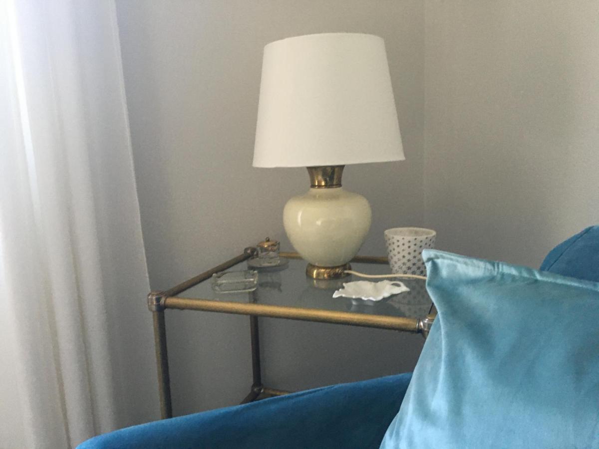 Casa Di Aldo: Una Casa Nel Centro Di Nervi. Genoa Bagian luar foto
